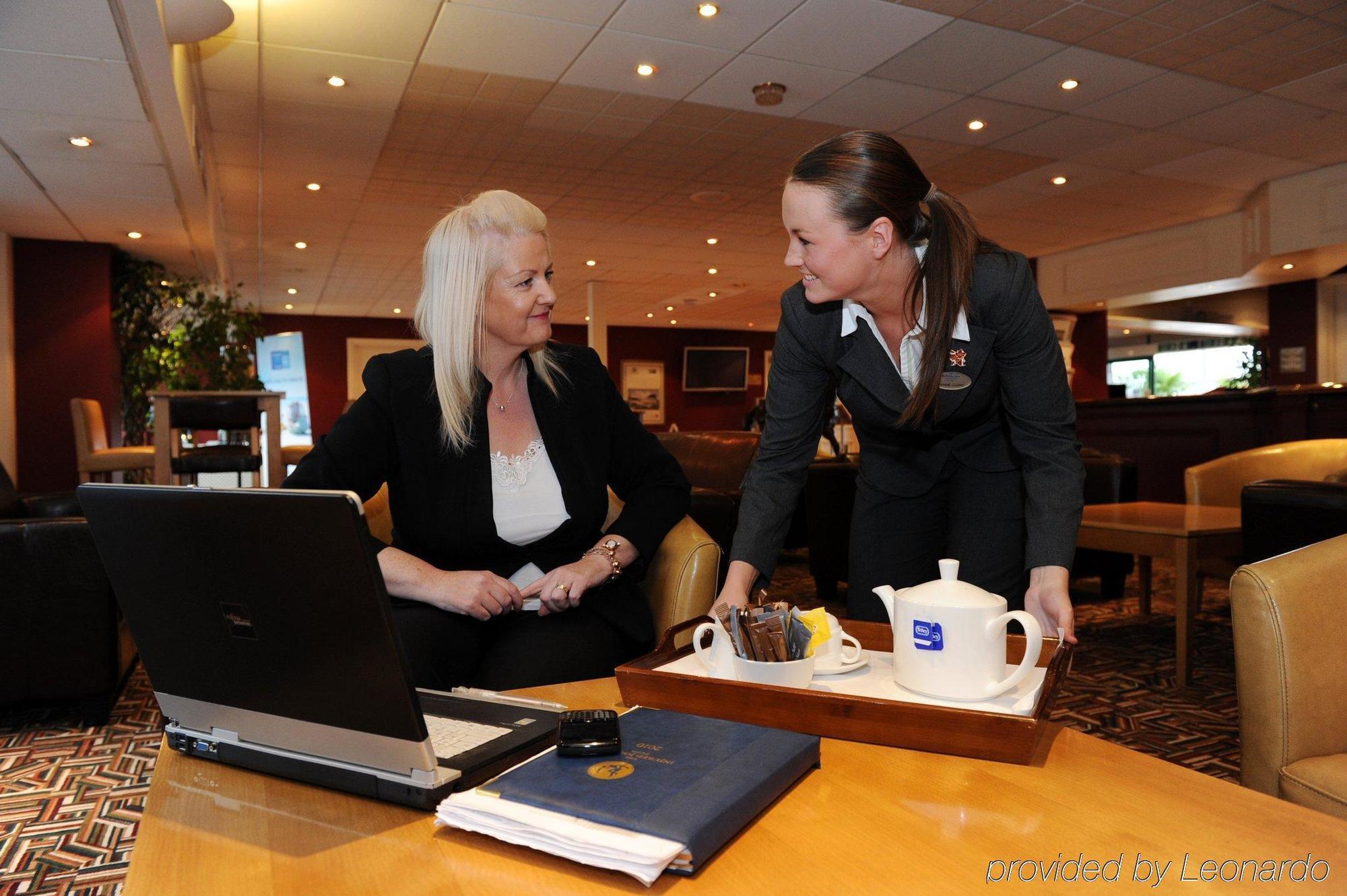 Holiday Inn Wolverhampton - Racecourse By Ihg Exteriér fotografie